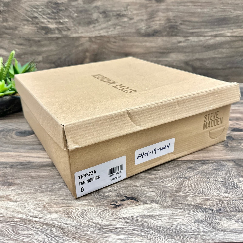 NIB Steve Madden 9M Terezza Tan Nubuck Pull On Pointed Toe Western Ankle Bootie - Picture 11 of 12